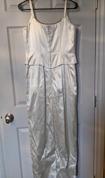 Light silver fitted Long gown from Stella bridal - Picture 3 of 3